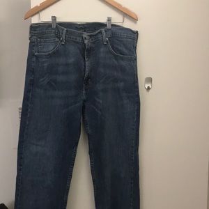 Levi’s waist 36 Length 34